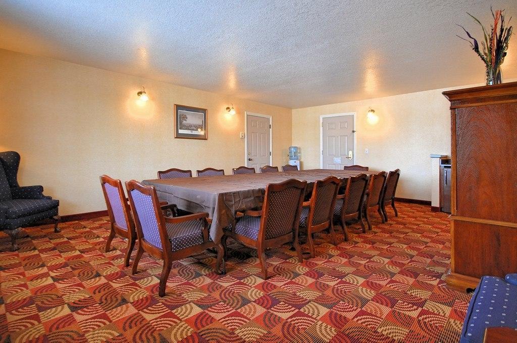 Comfort Suites Red Bluff near I-5 Exterior foto