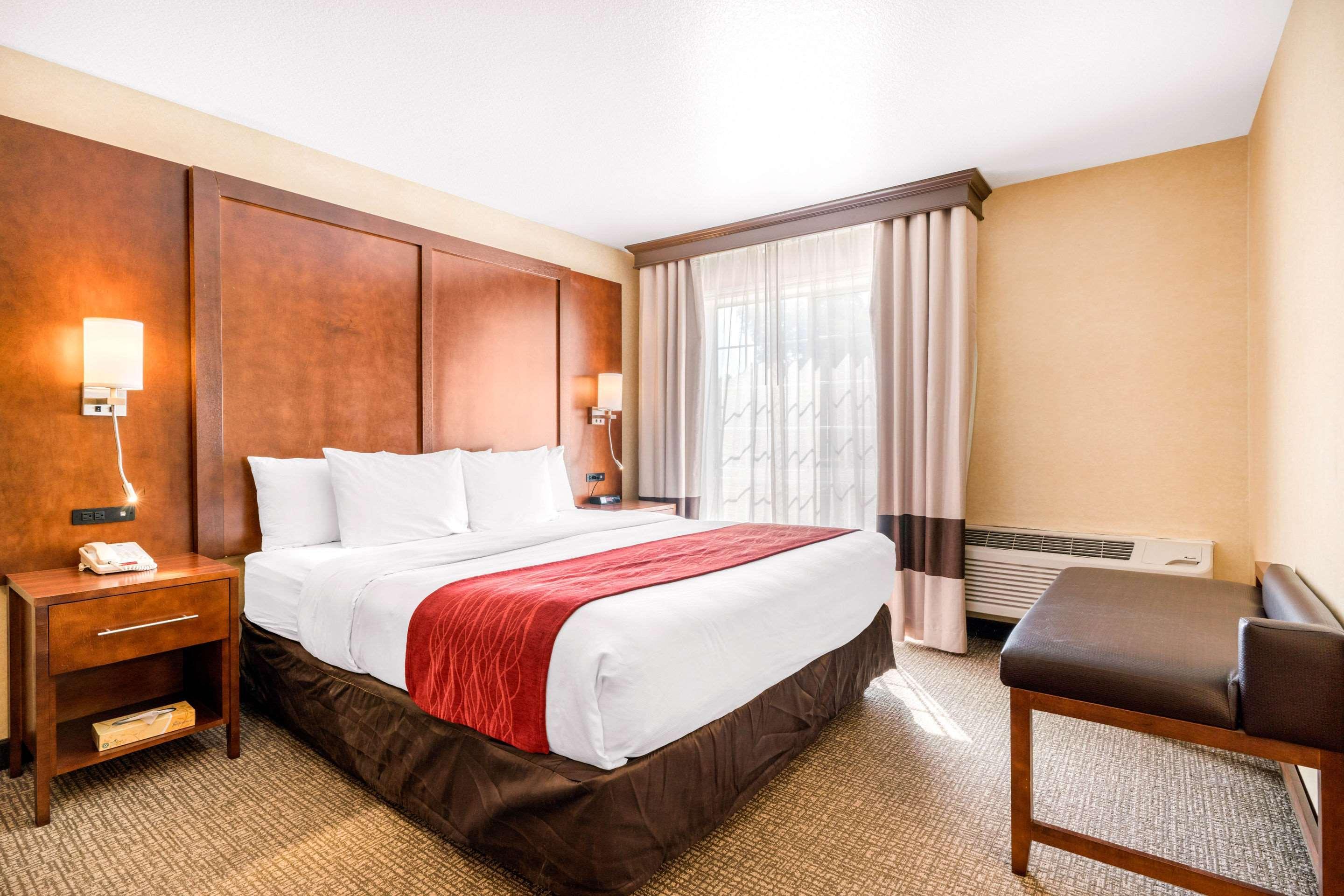 Comfort Suites Red Bluff near I-5 Exterior foto