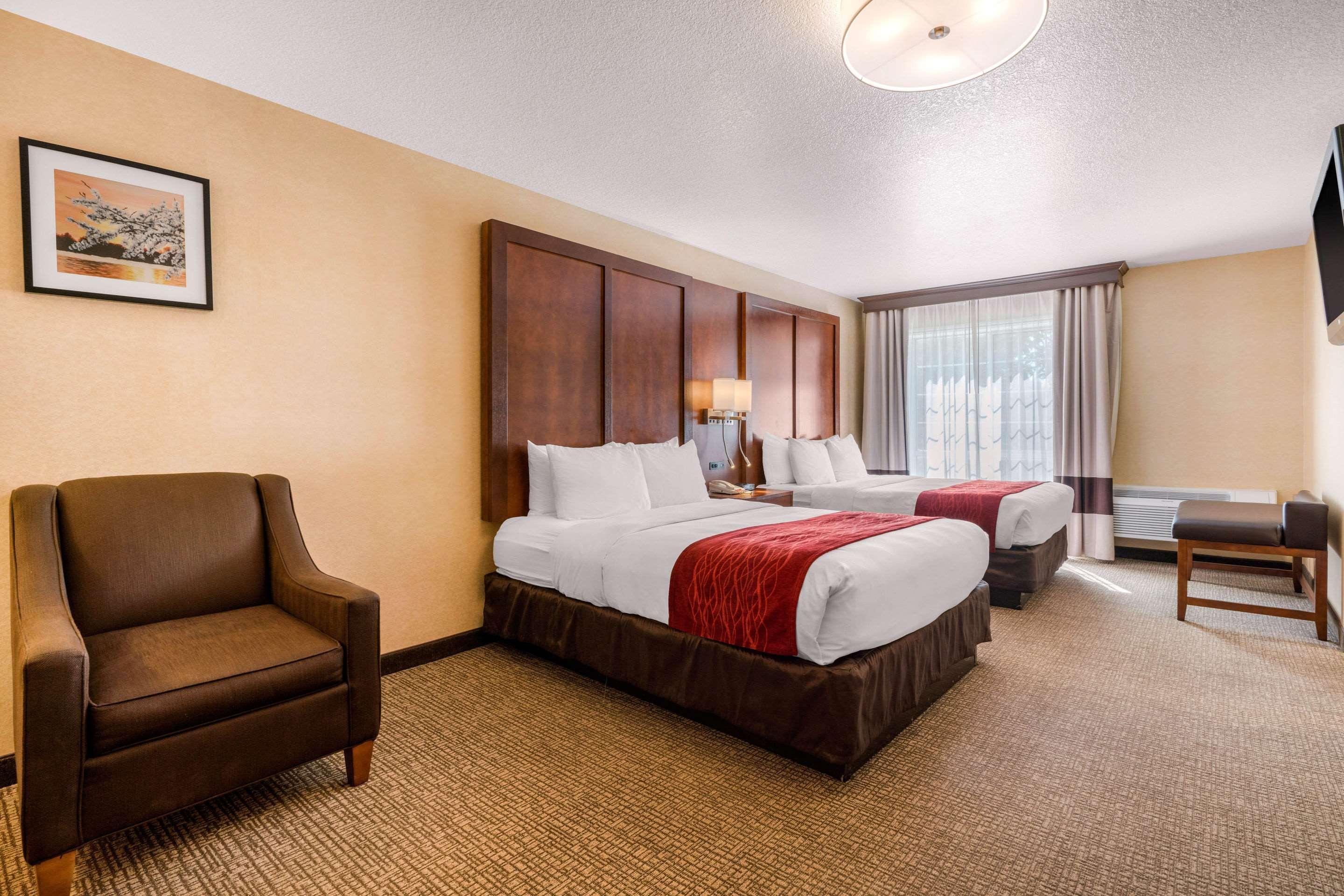 Comfort Suites Red Bluff near I-5 Exterior foto