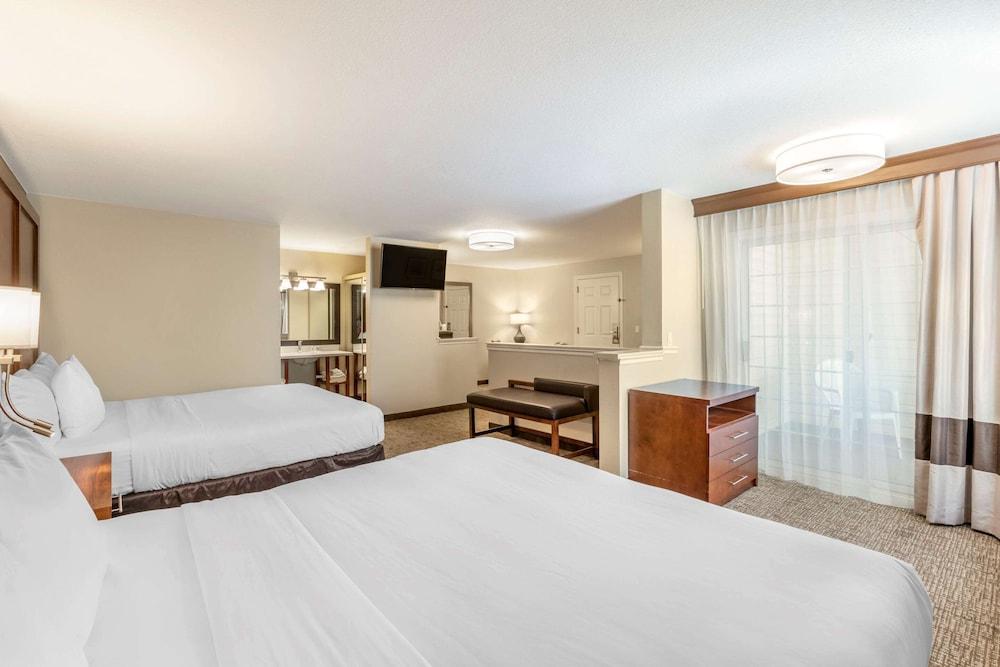 Comfort Suites Red Bluff near I-5 Exterior foto