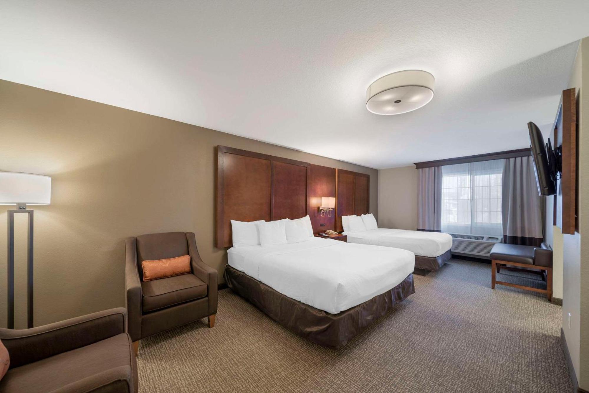 Comfort Suites Red Bluff near I-5 Exterior foto